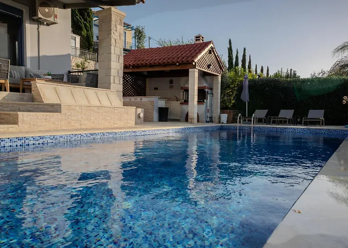 Marianne Willa Chania (Crete)